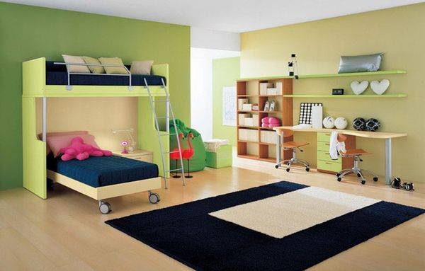 Дизайн детской комнаты: уютный уголок для двоих детей - фото