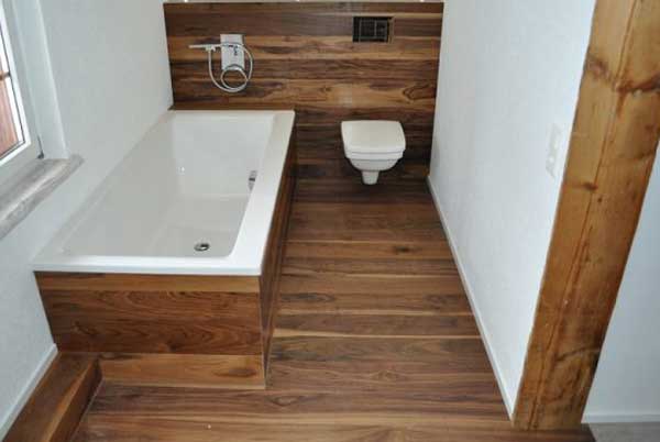 Деревянный пол в ванной: непрактичная красота или идеальное покрытие? с фото