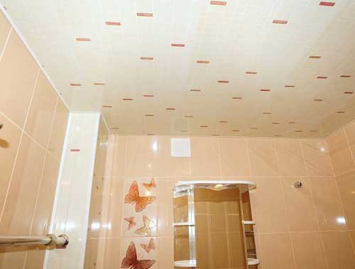 Пластиковый потолок в ванной  крепление и монтаж - фото